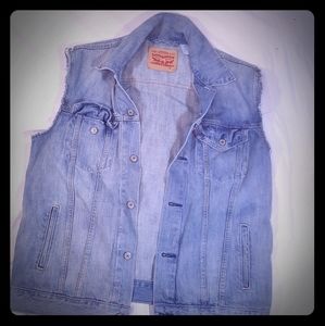 Vintage Levi's XL Jean jacket
